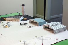 1:500 Model Airport Tropical Single Runway